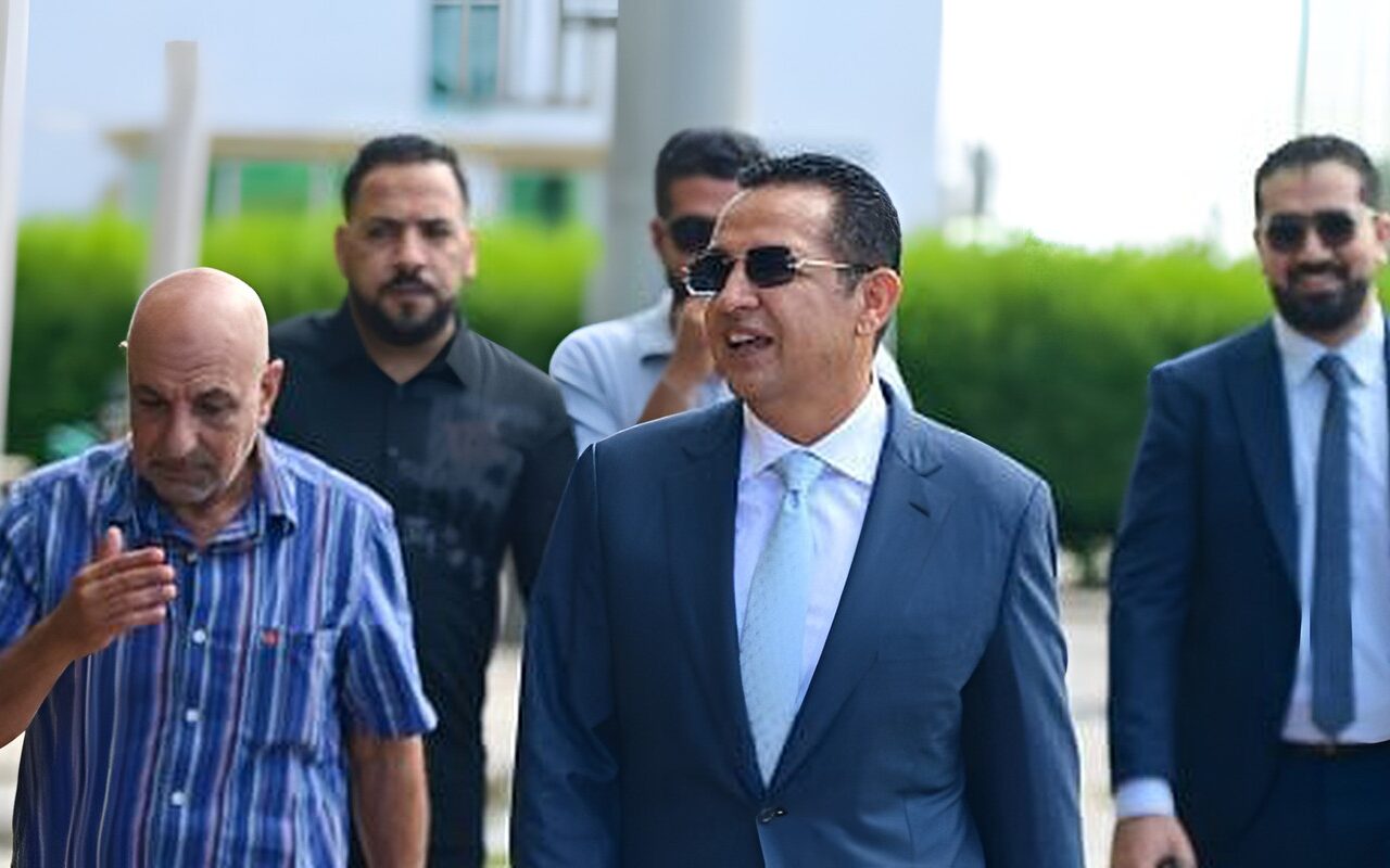جولة تفقدية لرئيس نادى الاتحاد السكندرى بفرع سموحة قبل بدء أعمال التطوير.. صور