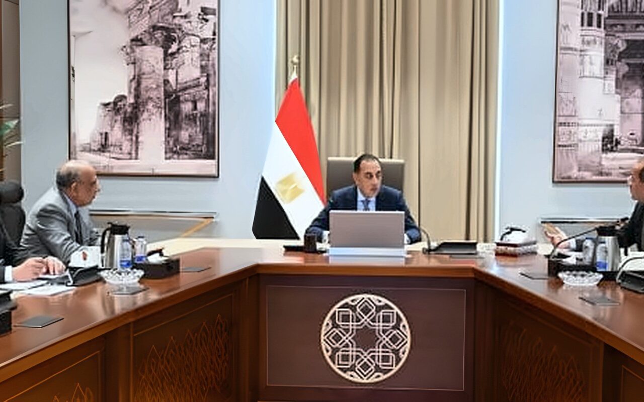 رئيس الوزراء يستعرض محاور جلسة «مسيرة الطاقة المصرية» فى إطار تحضيرات منتدى مصر 2026