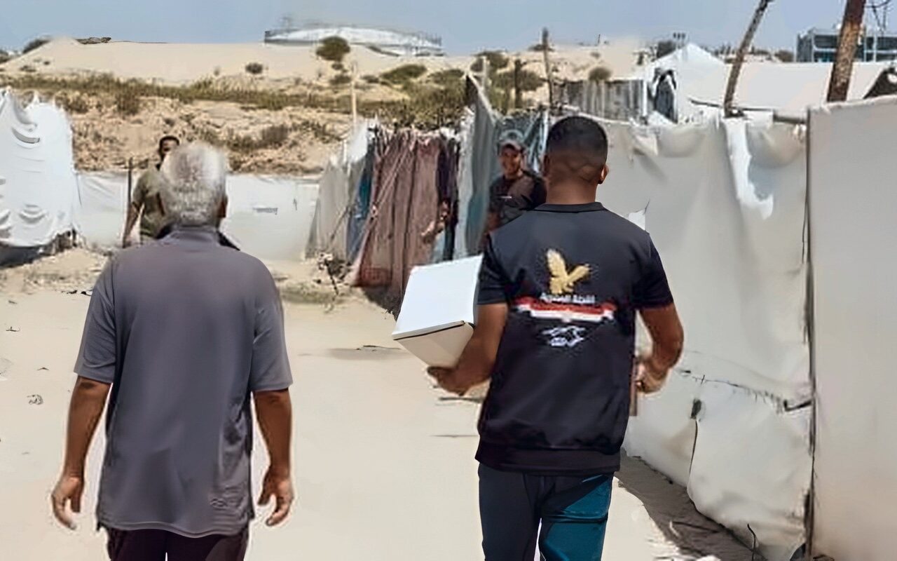 اللجنة المصرية في غزة تواصل جهودها الإغاثية وتدعم حق الطلاب في استكمال تعليمهم