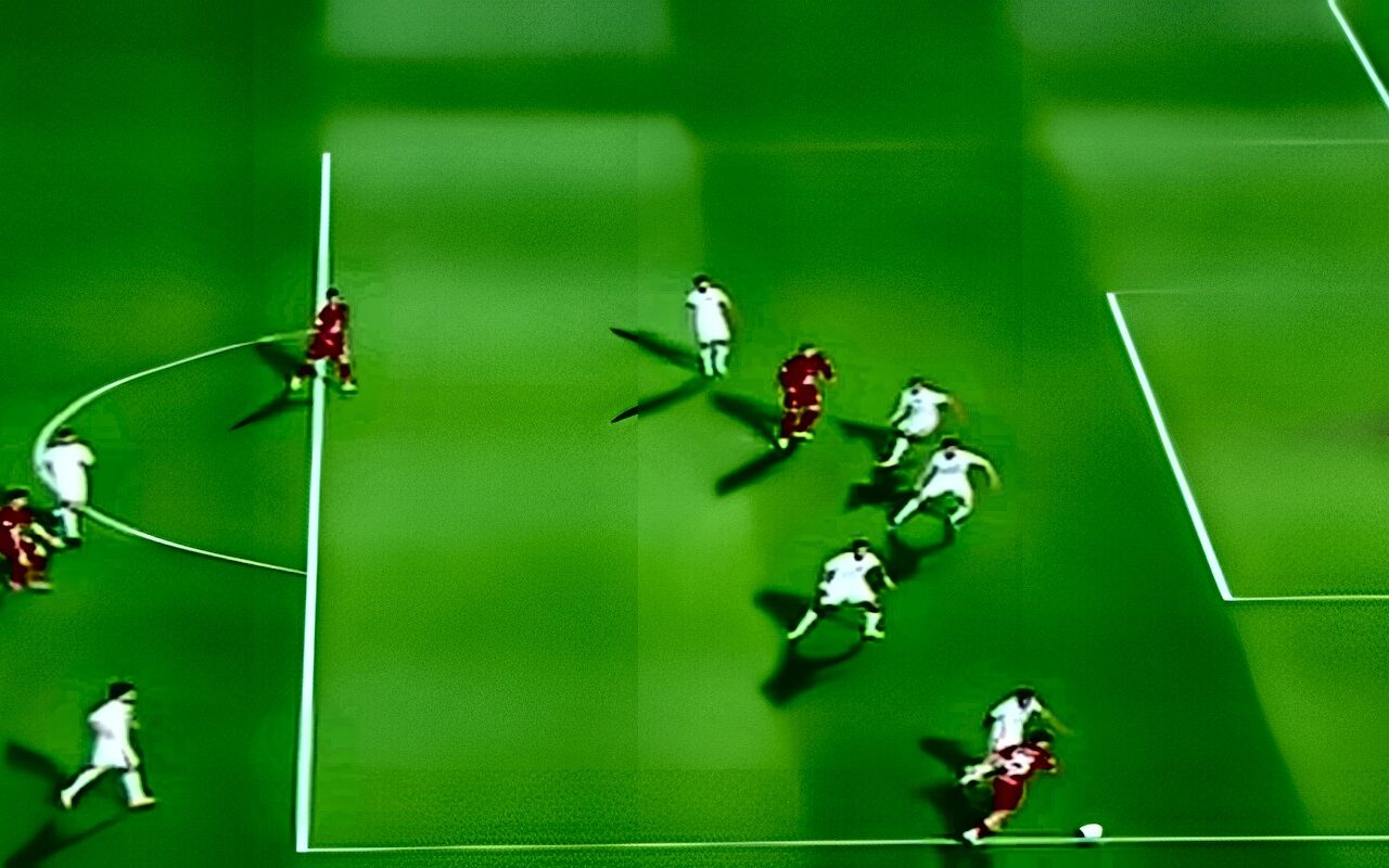 30 دقيقة.. الزمالك ينشط هجوميا بعد سيطرة مبكرة للأهلى.. والتعادل يفرض نفسه