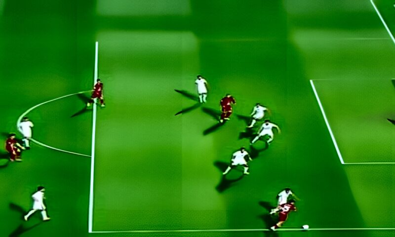 30 دقيقة.. الزمالك ينشط هجوميا بعد سيطرة مبكرة للأهلى.. والتعادل يفرض نفسه