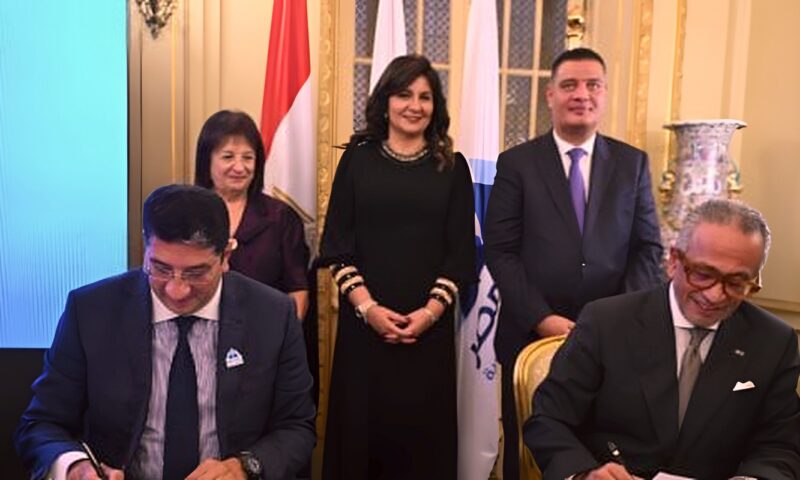 راعى مصر توقع بروتوكولًا لتقديم 3 ملايين خدمة طبية لمليون طفل فى ألف قرية
