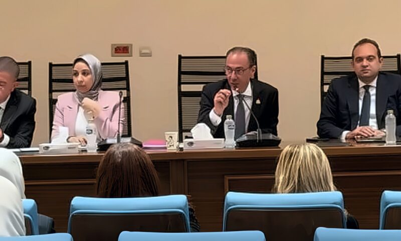 “صحة النواب” تعقد جلسة استماع لمناقشة أسس توزيع القوى البشرية الطبية