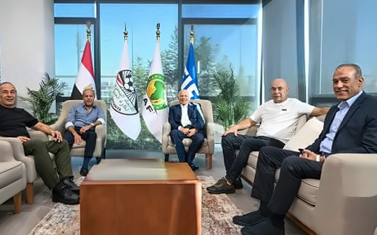 اتحاد الكرة يعتمد جلسة تنقية الأجواء ودعم منتخب مصر فى مشوار تصفيات أمم أفريقيا