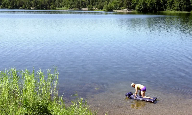 How, where and when can you get naked in Sweden?