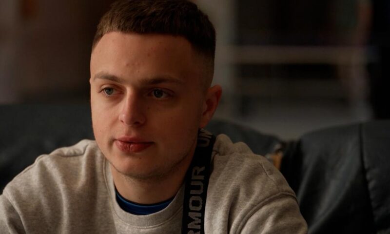 ‘Scary, cold, hungry and lonely’: Volunteer soldier shares experience on front line