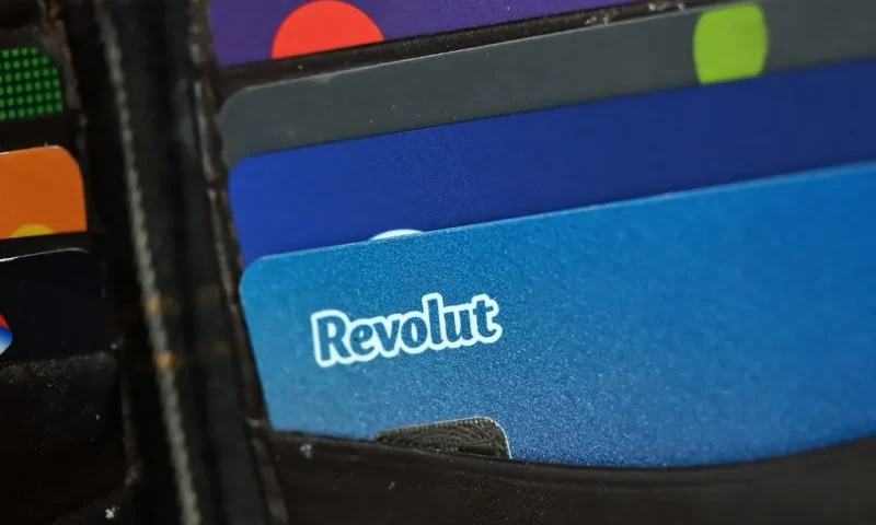 Reader Question: Do I have to declare my online bank accounts on French tax forms?