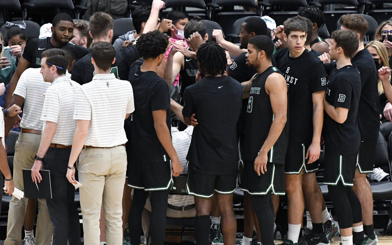 Union Push by Dartmouth Athletes Is Distinct From Previous Failed Efforts