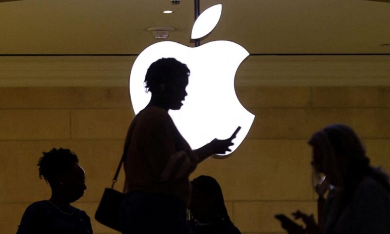 Apple introduces AI to its products at WWDC
