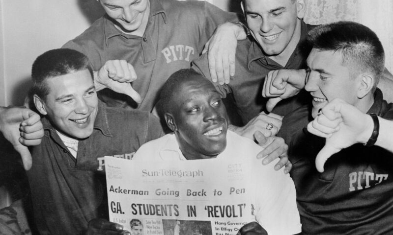 Bobby Grier Dies at 91; Overcame Resistance in Integrating Sugar Bowl