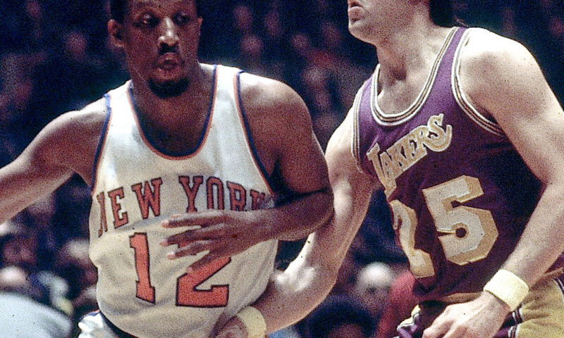 Dick Barnett, Champion Knick With a Singular Jump Shot, Dies at 88