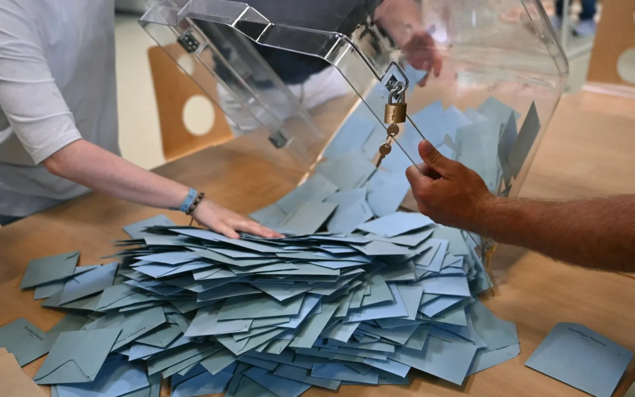 ANALYSIS: Who’s who in France’s 2027 presidential election race
