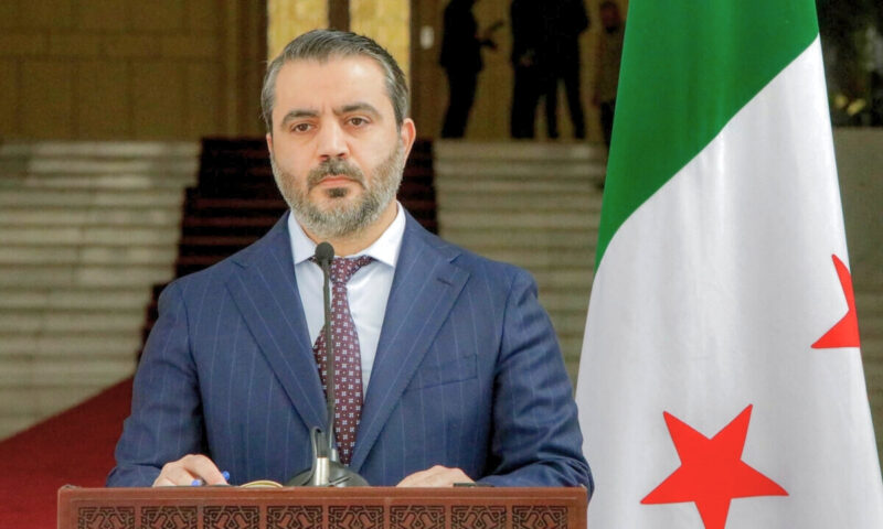 أسعد الشيباني يلتقي وفدًا إسرائيليًا في باريس