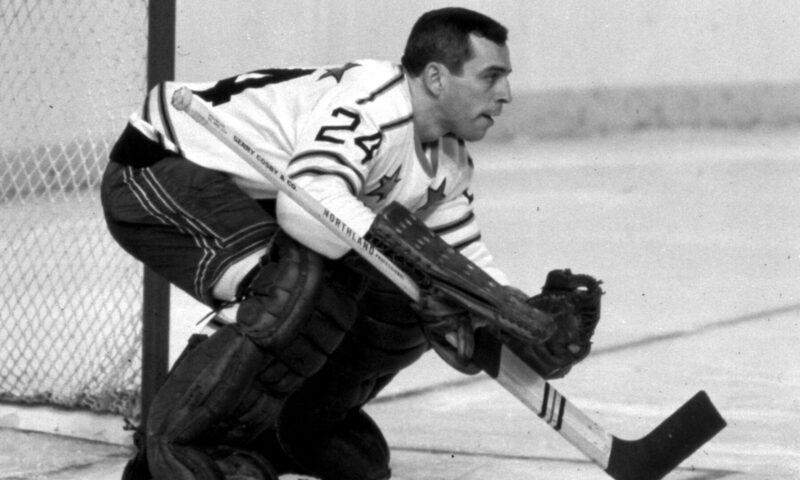 Eddie Giacomin, Rangers’ Goalie and Fan Favorite, Dies at 86