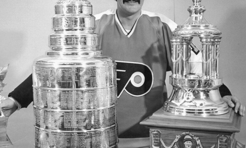 Bernie Parent, Hall of Fame Goalie for the Brawling Flyers, Dies at 80