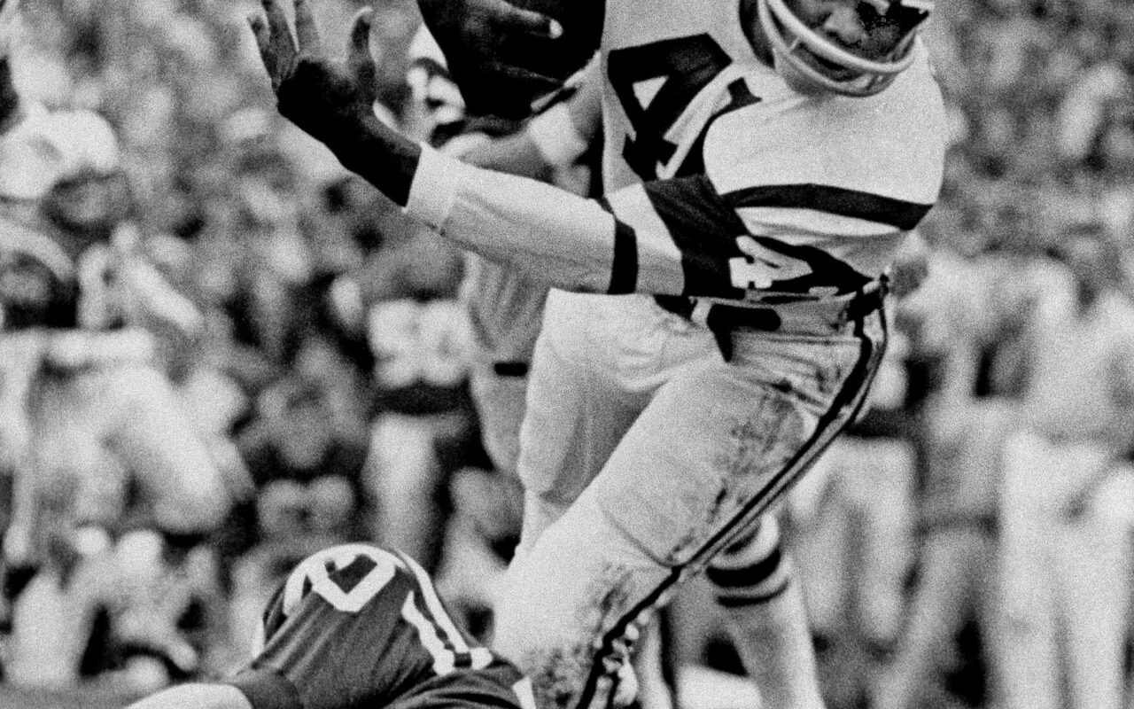Matt Snell Dies at 84; Carried Jets to Stunning Upset in Super Bowl III