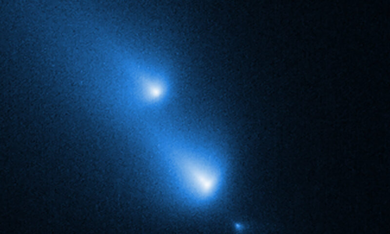 NASA’s Hubble Telescope Spots Comet K1 Exploding Into Fragments