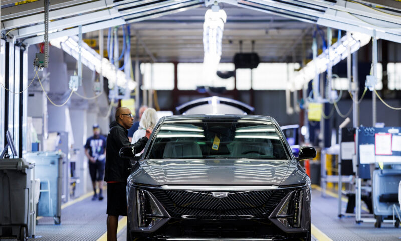 G.M.’s Profit Bolstered by a $500 Million Tariff Refund