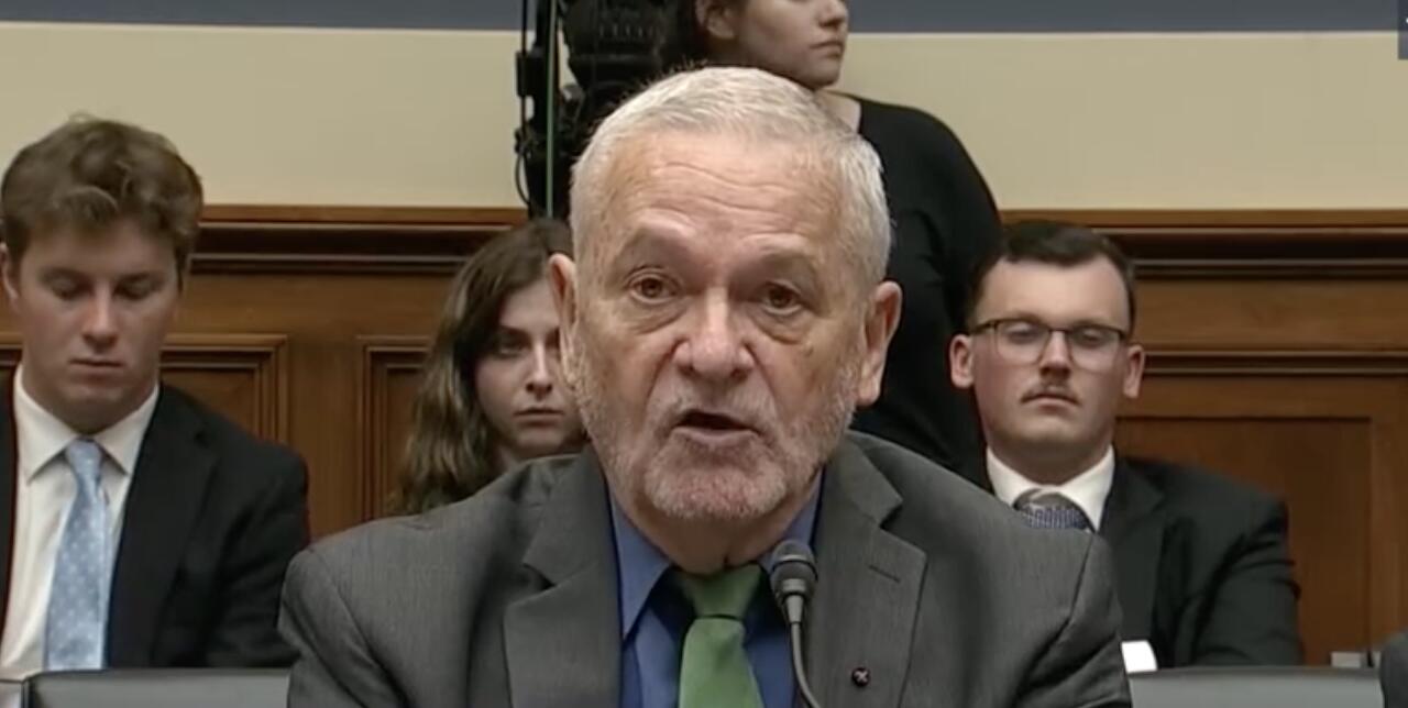Hiltzik: Resurrecting a discredited theory on COVID’s origin, DOJ indicts an ex-Fauci aide over old emails
