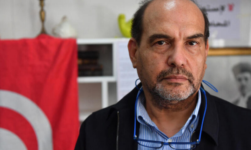 تونس: الحكم بالسجن 10 سنوات في حق الرئيس السابق لهيئة مكافحة الفساد بتهمة “التدليس”