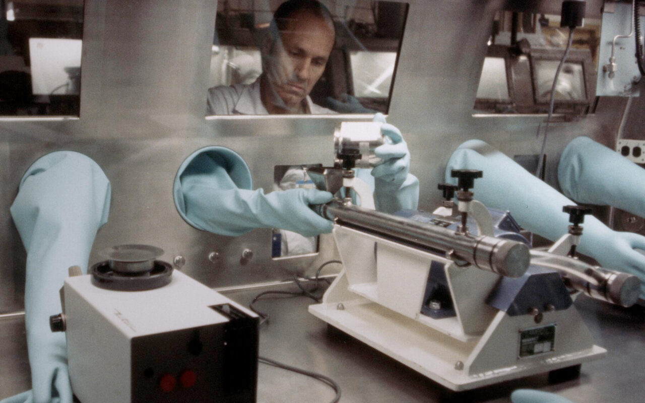 U.S. Aims to Give Cold War Plutonium to Start-Ups for Nuclear Fuel