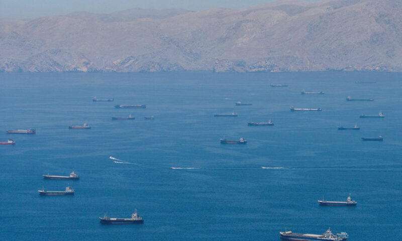 In Strait of Hormuz Standoff, U.S. and Iran Deploy Economic Warfare