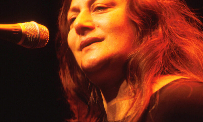Beverley Martyn, Whose Folk Music Breakthrough Took 50 Years, Dies at 79