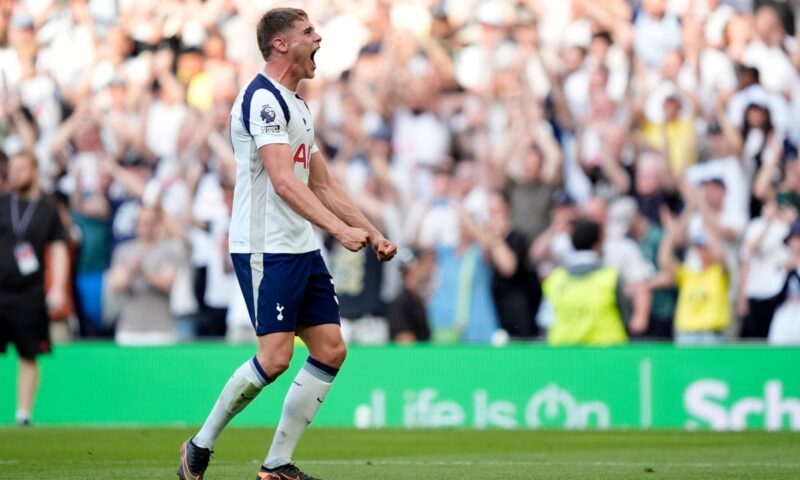 Tottenham star slams ’embarrassing’ and ‘unacceptable’ season after relegation averted
