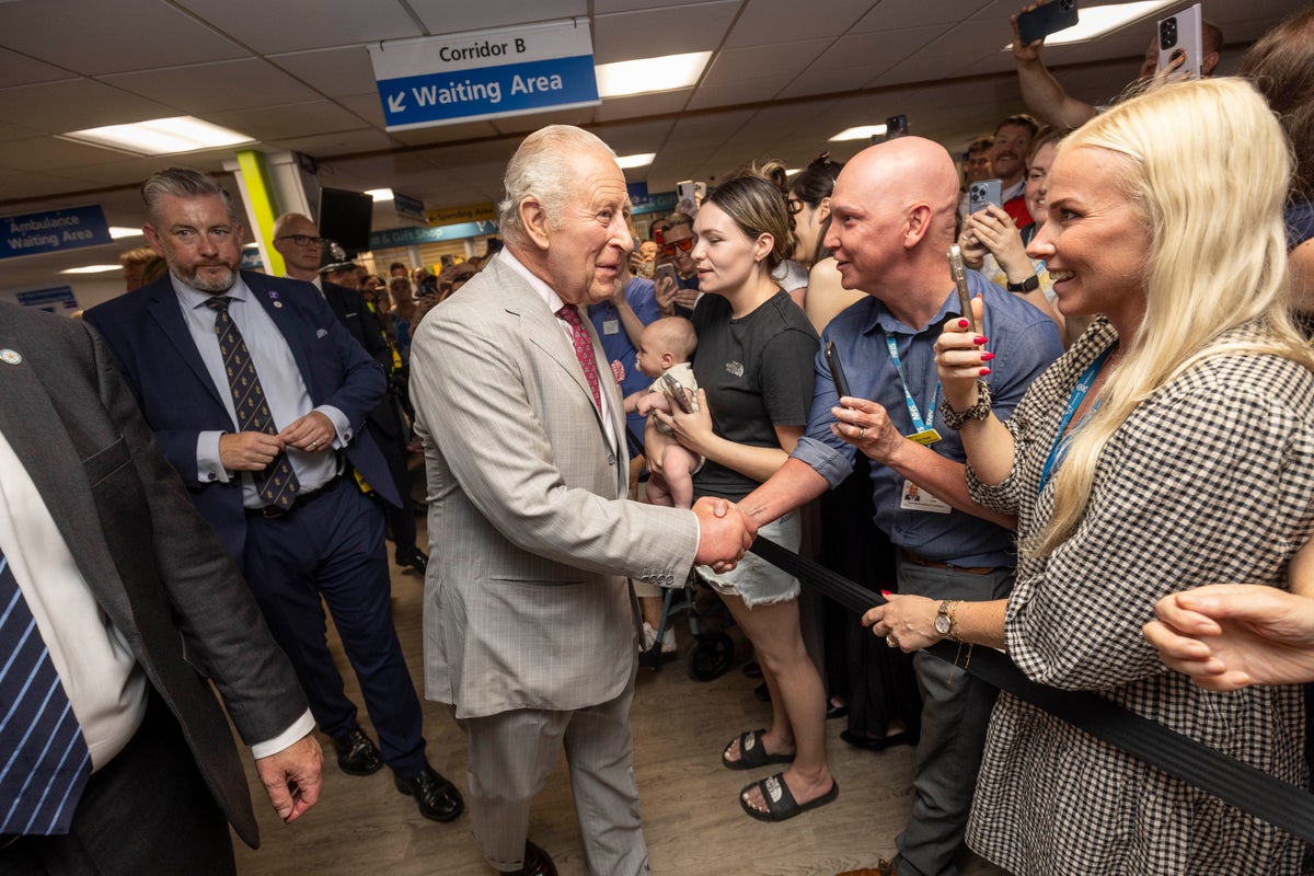 King Charles creates ‘instant bond’ with cancer patients at hospital centre visit
