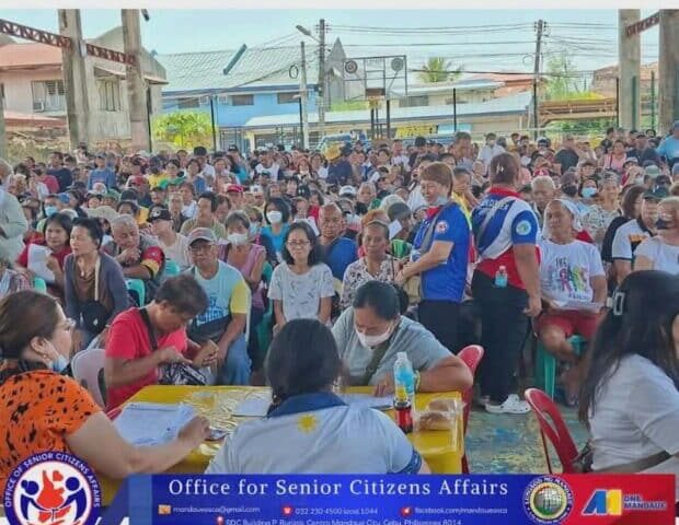 Mandaue City eyes P2,000 hike in senior citizens’ cash aid