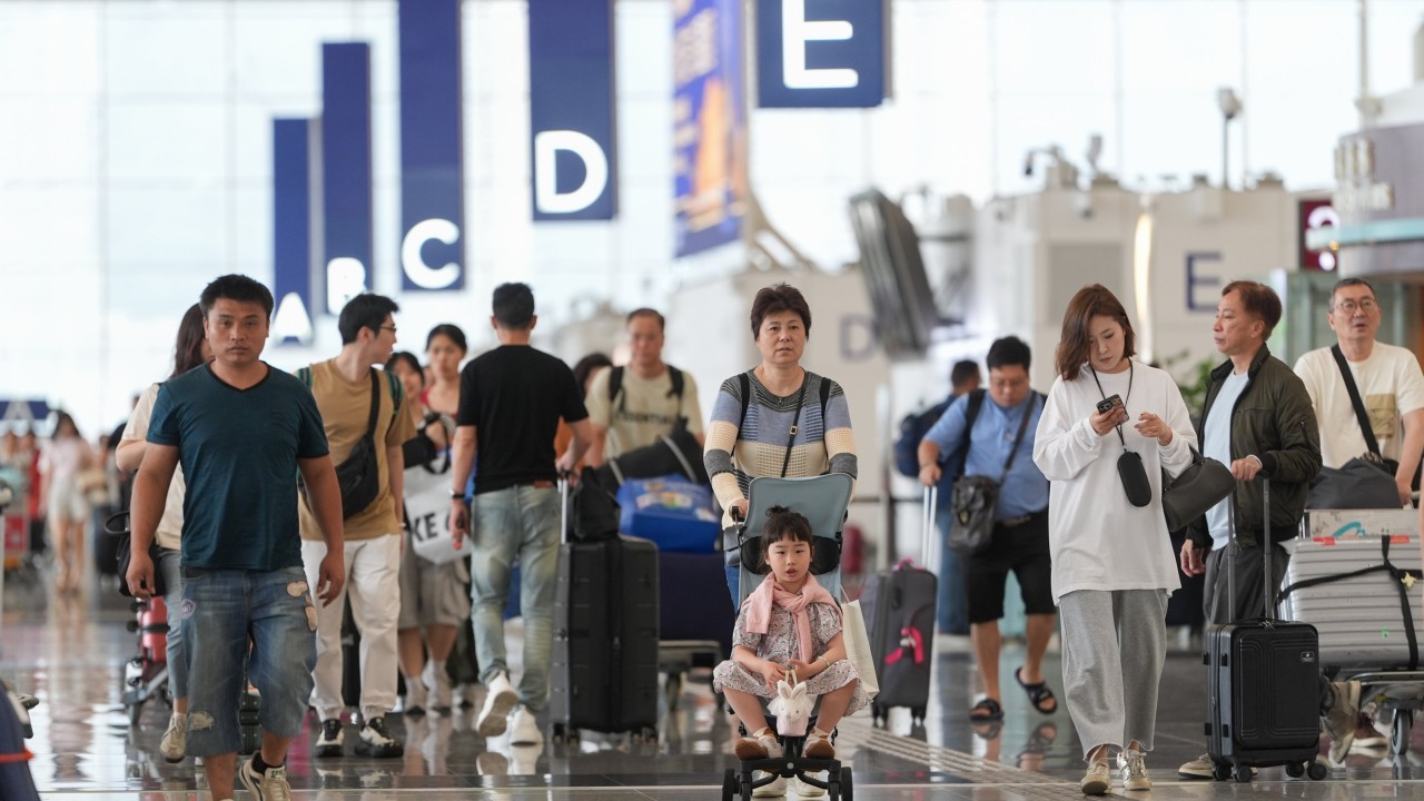 Hong Kong airport records 13% year-on-year rise in passengers, flights up 5.1%