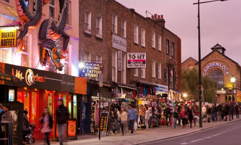 Shop numbers return to growth after years of decline, say experts