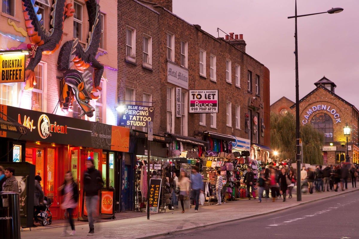 Shop numbers return to growth after years of decline, say experts
