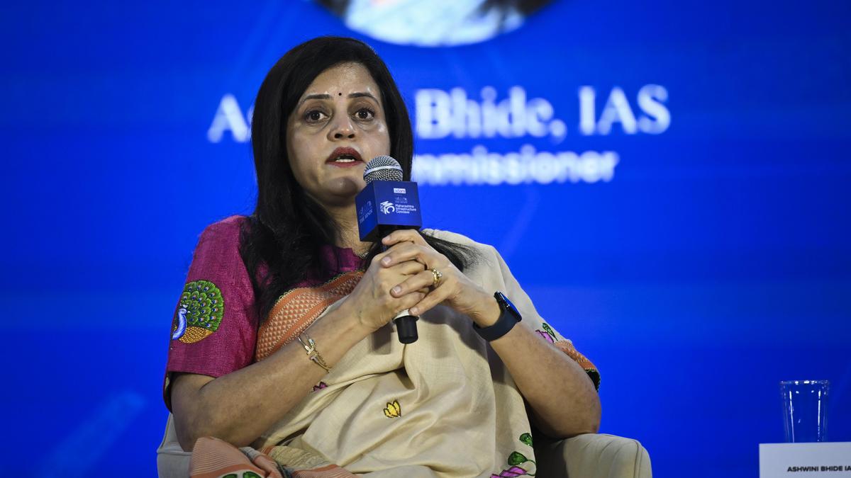 Mumbai needs 10,000 buses, only 3,000 ply today: Ashwini Bhide
