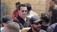 بعد شكوى أشرف زكي ضده.. من هو أحمد خليل أباظة الذي أثار الجدل في عزاء والدة أحمد حلمي؟