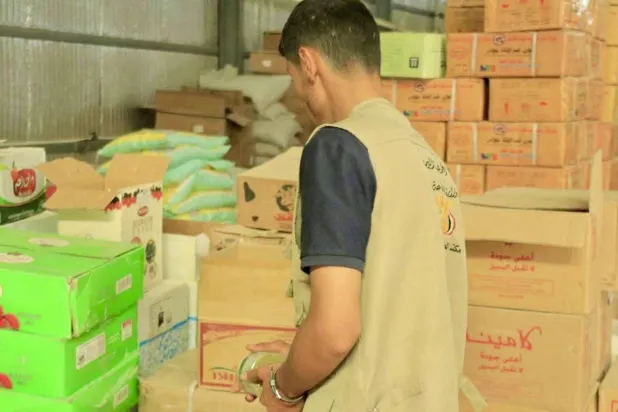 الحكومة اليمنية تستنفر لضبط الأسواق ومنع الغلاء