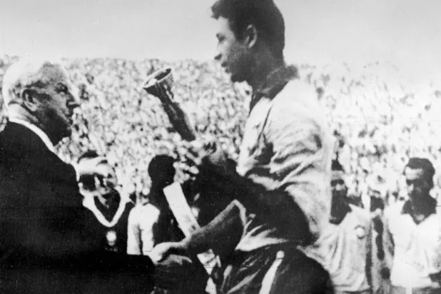 مونديال تشيلي 1962: زلزال… معارك… وكلب شارد وسيناريو برازيلي مُعاد