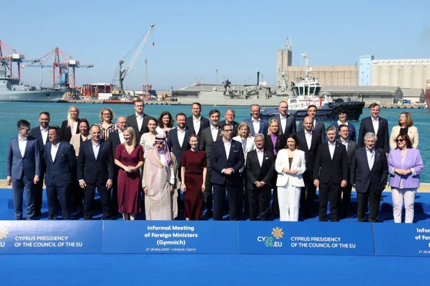 الأوروبيون يحاذرون الوقوع بـ«الفخ» الروسي في المسألة الأوكرانية