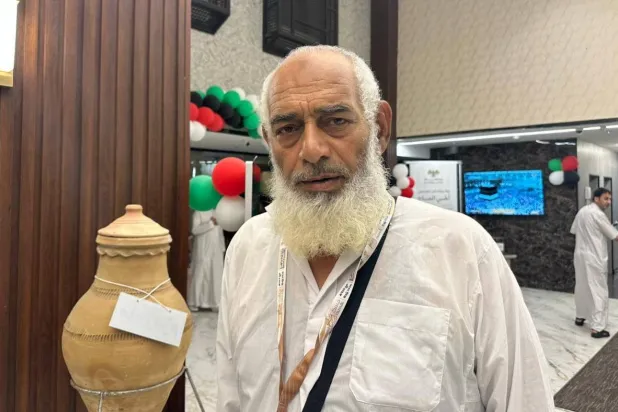 عبد الكريم الطويل… رحلة صبر بدأت من لهيب البارود وانتهت بالطواف