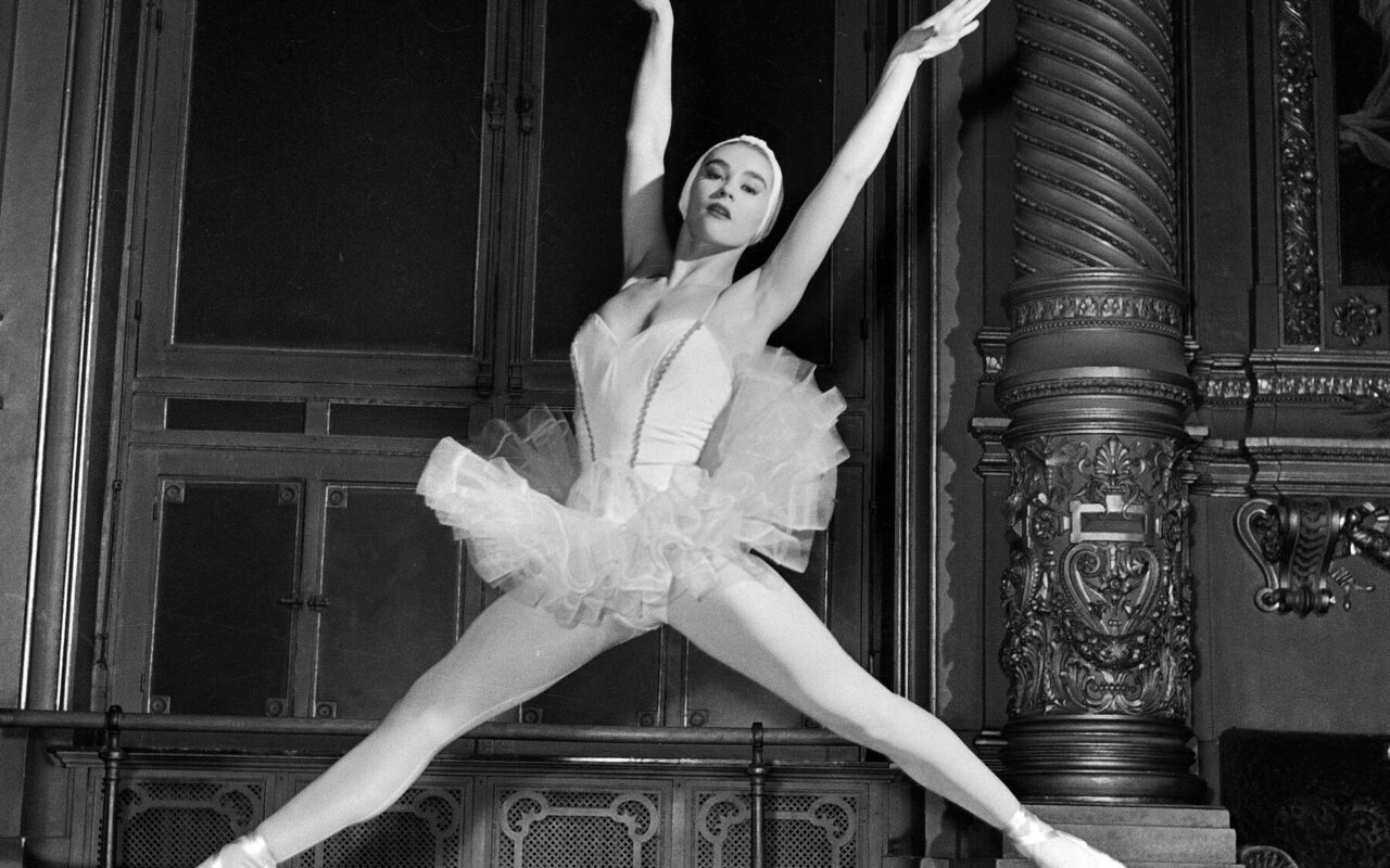 Claude Bessy, Who Ruled Paris Opera Ballet School, Dies at 93