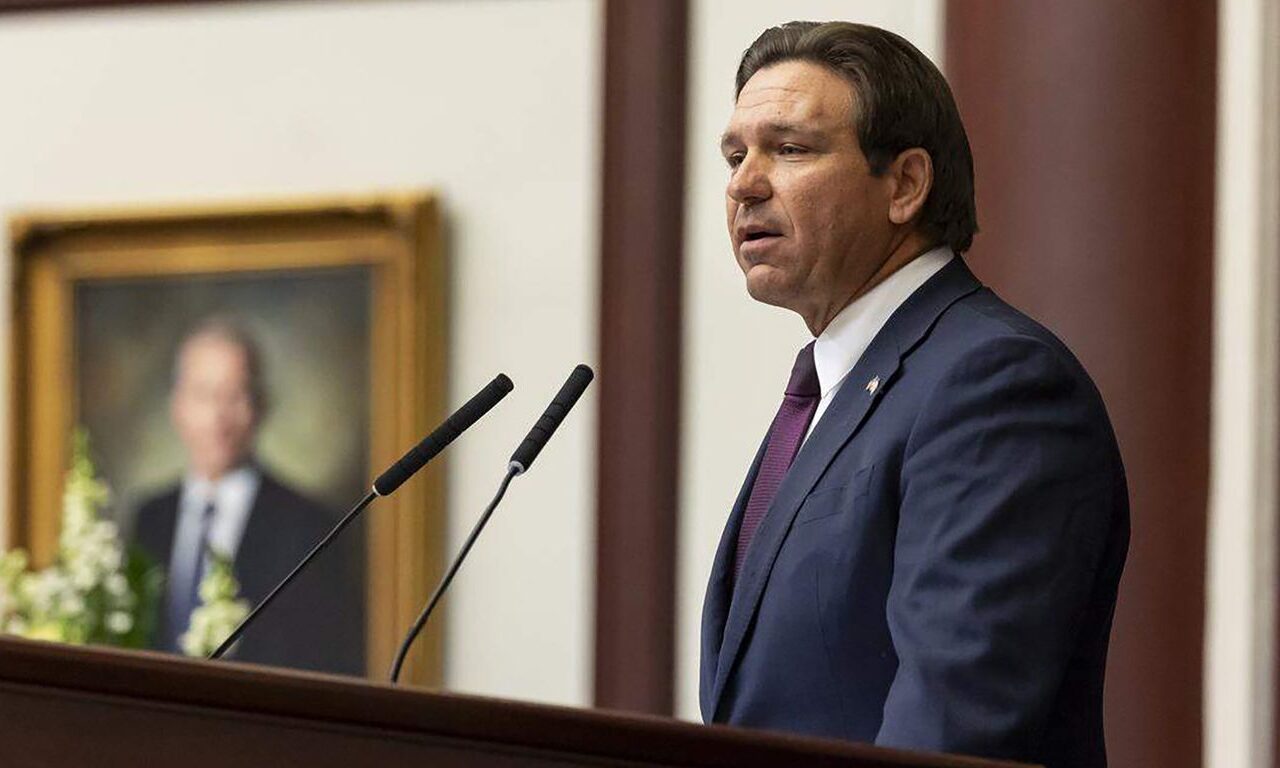 Florida congressional map survives first court test