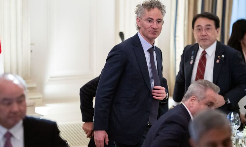 Scoop: Palantir fights Pentagon over key intelligence contract