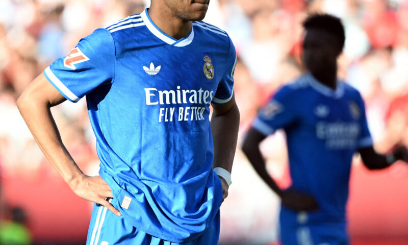 Soccer Star Kylian Mbappé Faces Off Against France’s Far Right