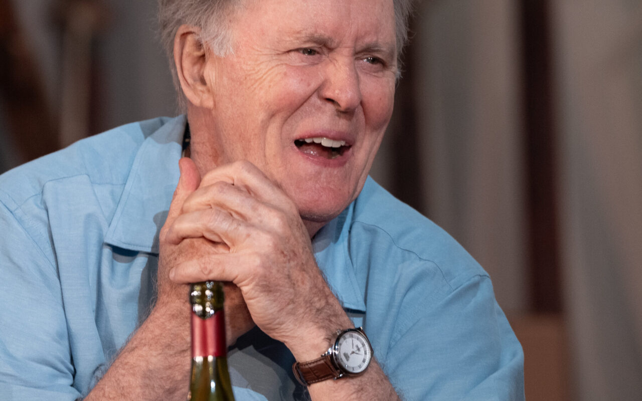 Broadway’s ‘Giant,’ With John Lithgow as Roald Dahl, Turns a Profit in 10 Weeks