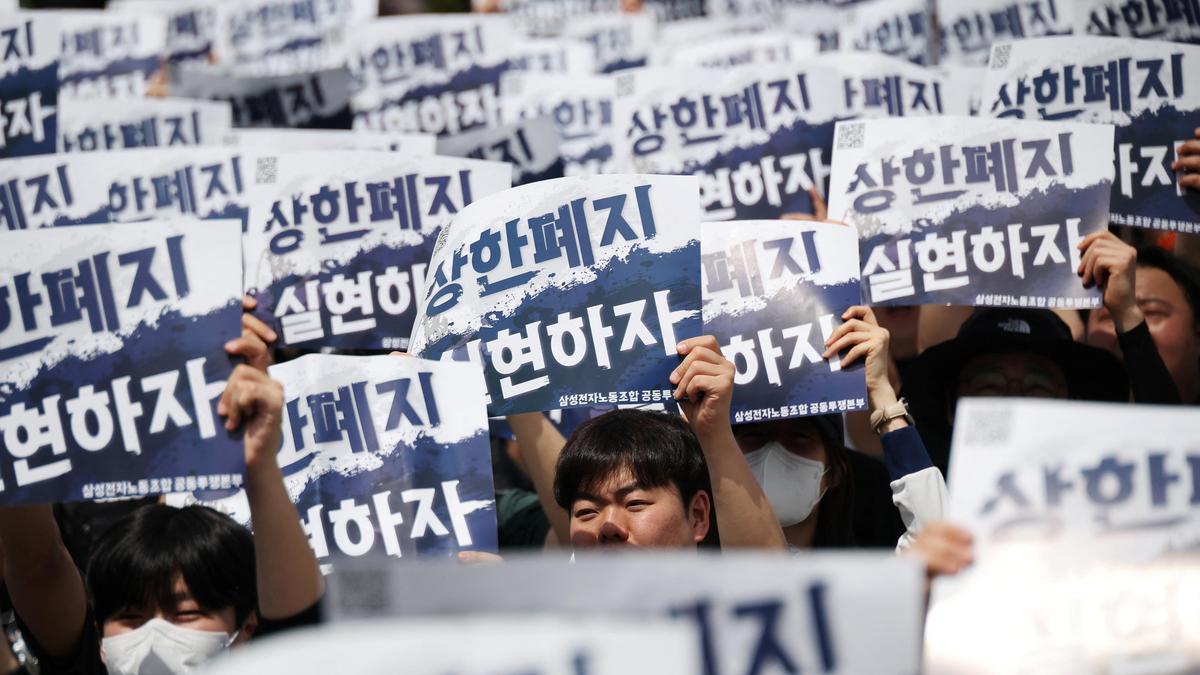 Samsung workers win, but the pay divide remains