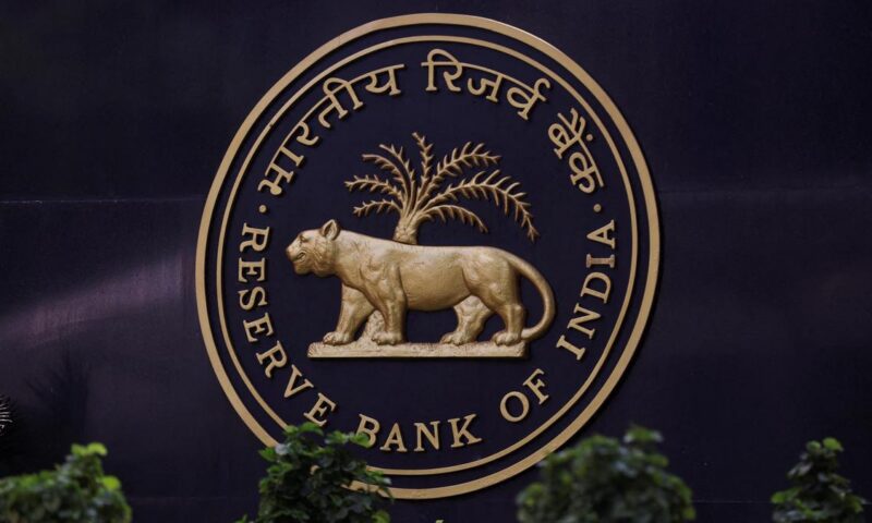 RBI considers rate hike as rupee slumps: reports