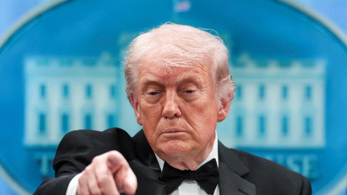 White House to review presidential security; spotlight on line of succession
