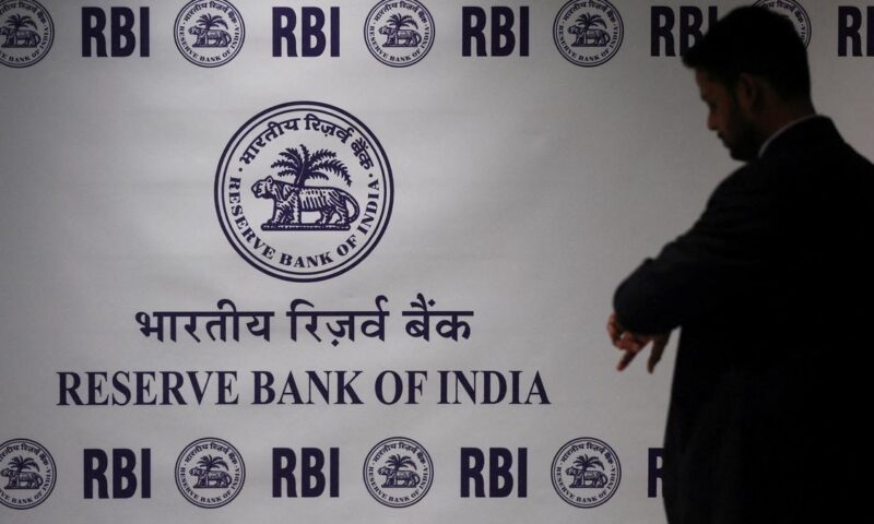RBI injects ₹81,590 crore transient liquidity into banking system via 3-day VRR auction