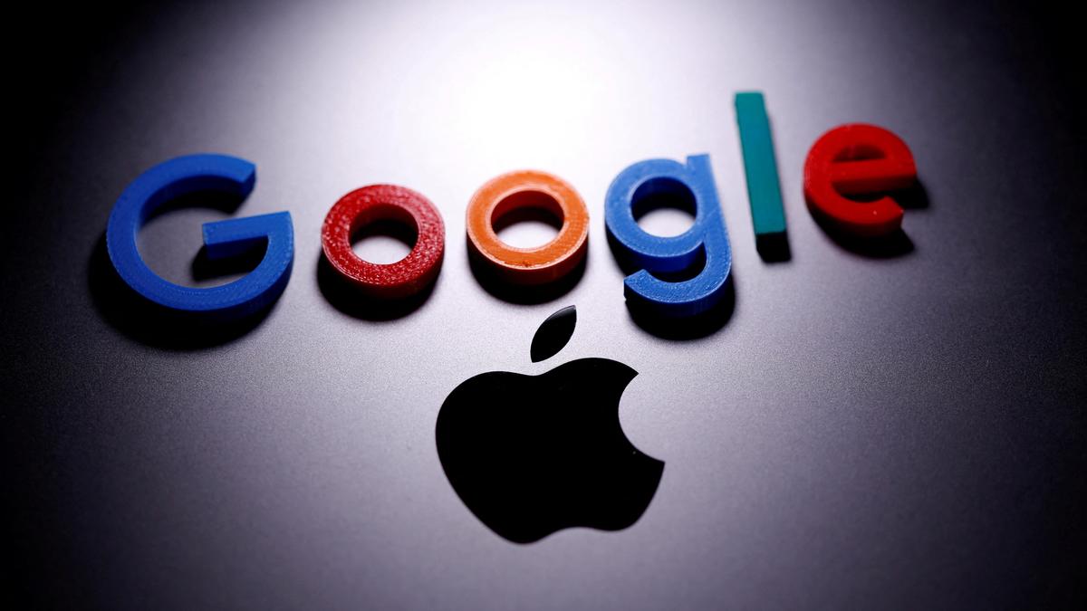 Apple, Google push for judicial oversight in Canada online safety bill