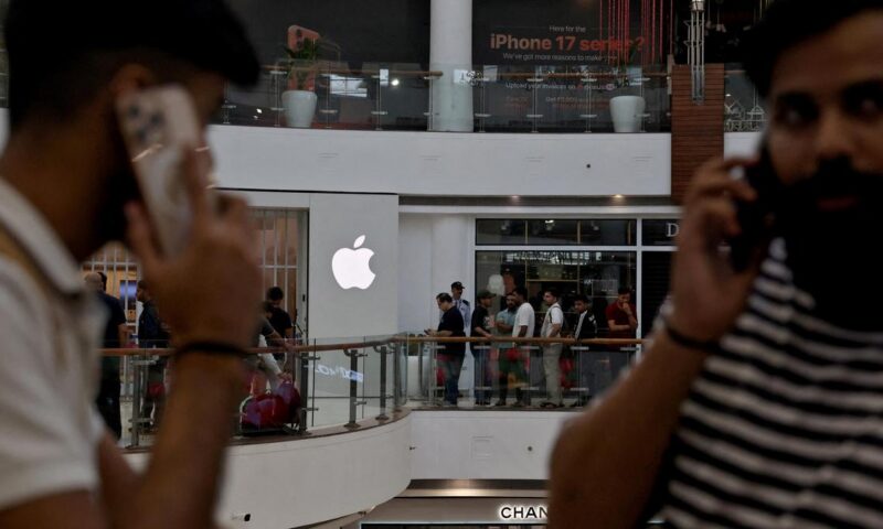 MHA warns of phishing campaign targeting users of lost or stolen iPhones